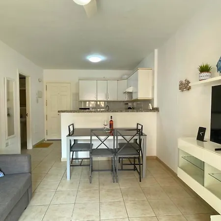 Markethome Jardines Del Mar Pool View